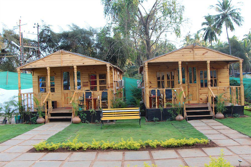 Neptune Point Premium Cabañas Palolem Exterior foto